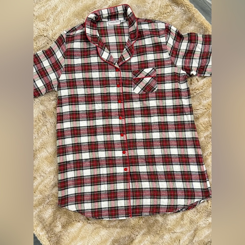 NWT COUNTRY STORE Night Shirt 1X Flannel Plaid Nightgown Pajama Top Cozy Cabin🪵
